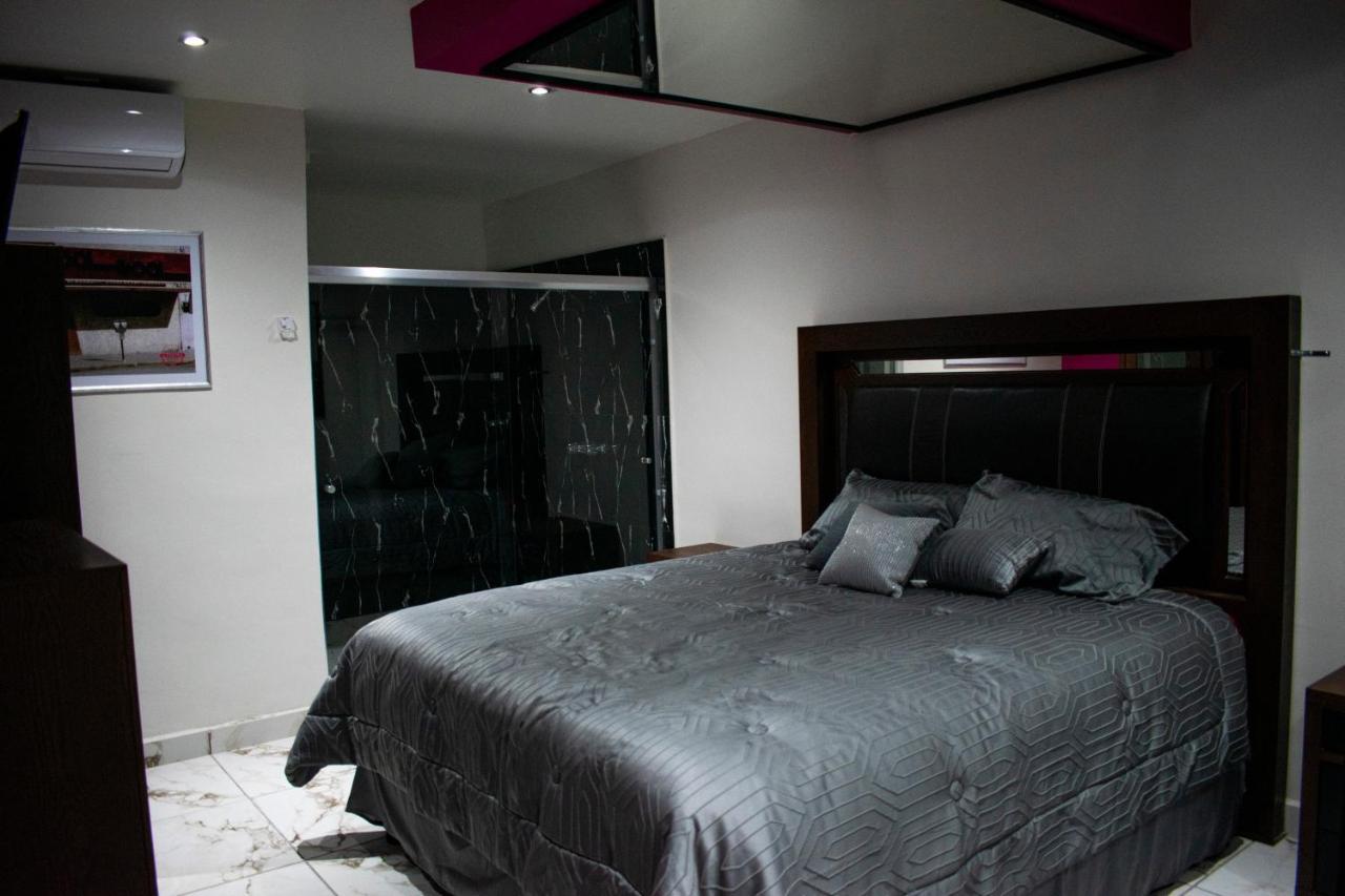 Suites Motel La Frontera Σιουδάδ Χουάρες Εξωτερικό φωτογραφία
