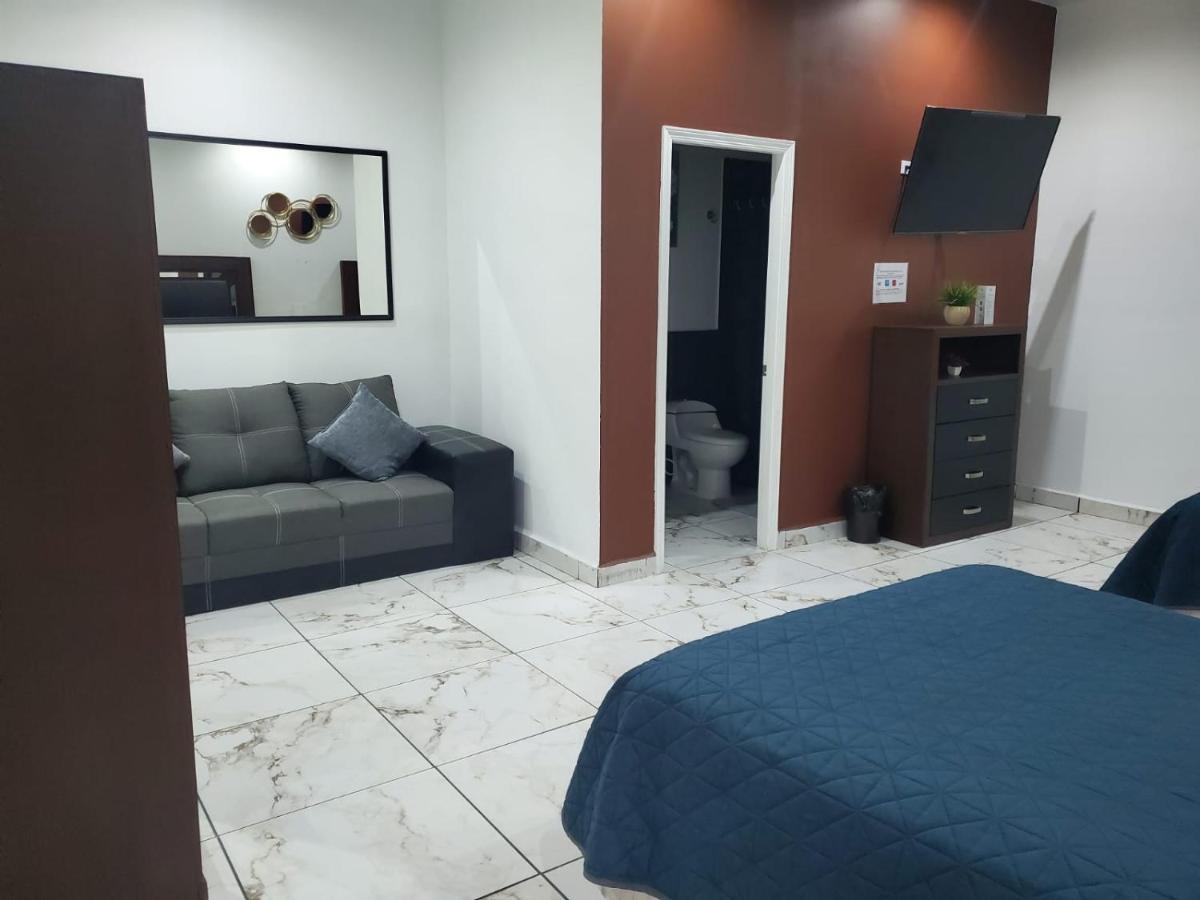 Suites Motel La Frontera Σιουδάδ Χουάρες Εξωτερικό φωτογραφία